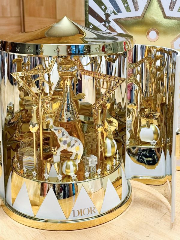  Dior Dream Music Box for Luxury Brand's VIP Mid-Autumn Gifting &ndash; Custom Melody & Bulk Delivery Across Singapore, Malaysia, Thailand