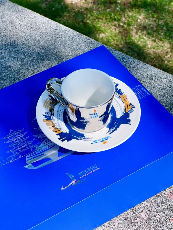 How a Singapore Cruise Line Used Custom Reflection Cups for VIP Appreciation and Brand Storytelling