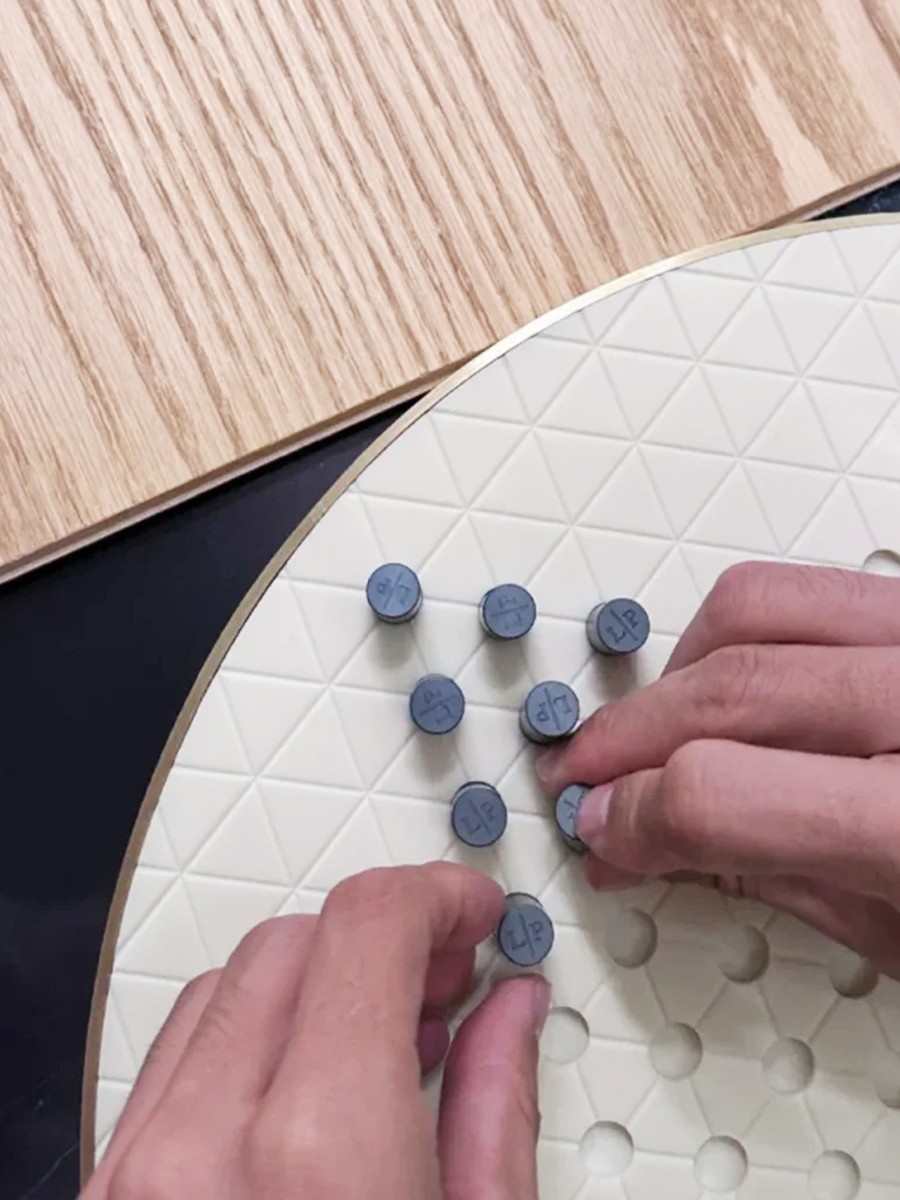 Case Study 300pcs Marble Checkers Board Corporate Gift